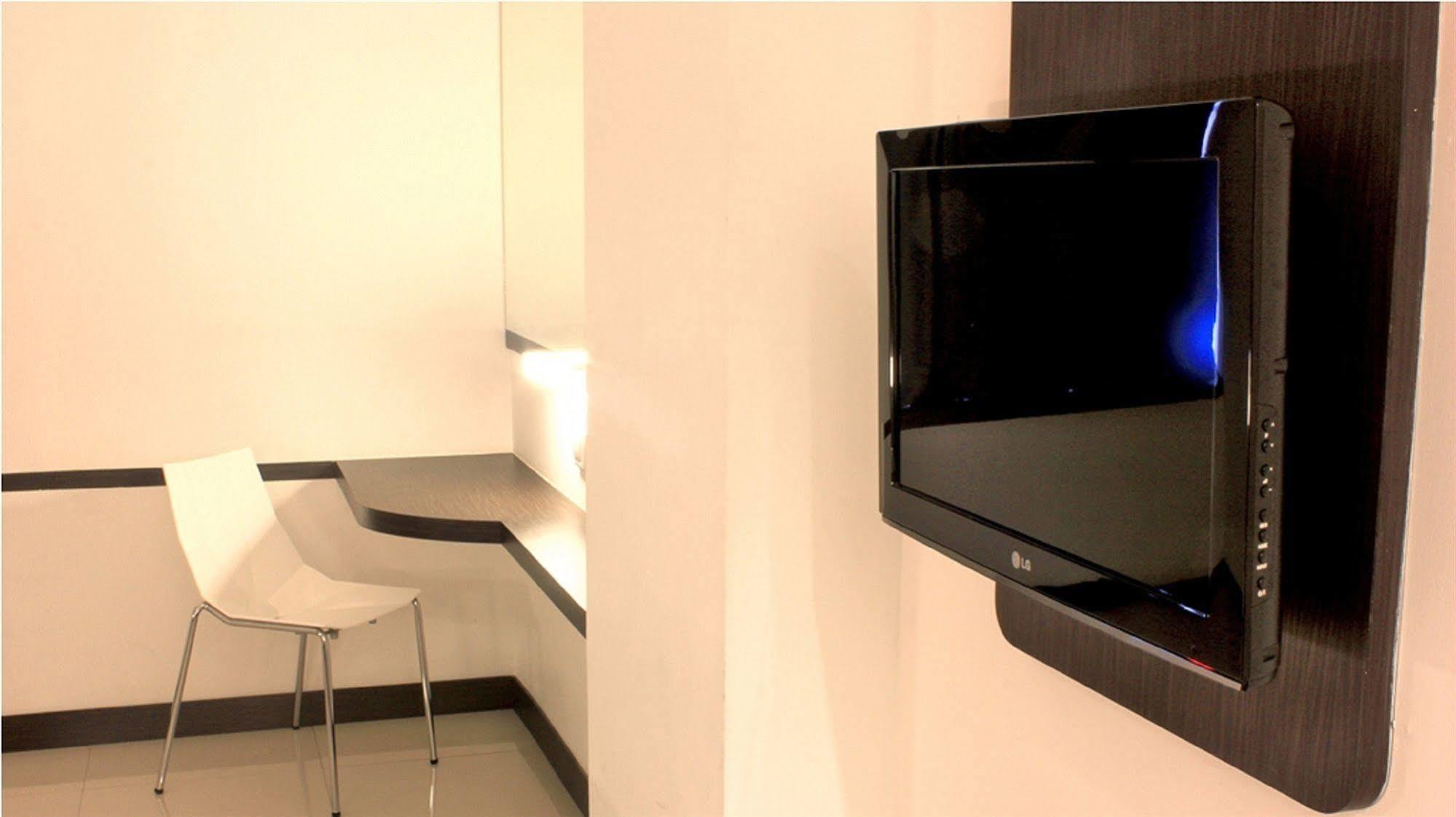 Favehotel Pluit Junction Jakarta Eksteriør billede
